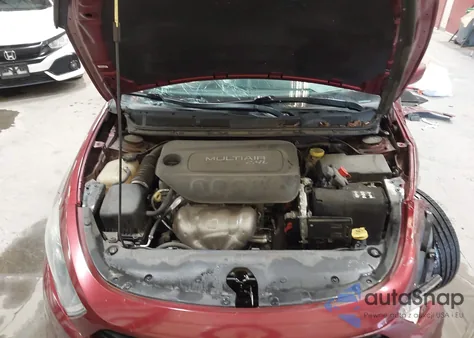 2015 Dodge Dart Sxt z USA, uszkodzony, nr VIN 1C3CDFBB4FD315764